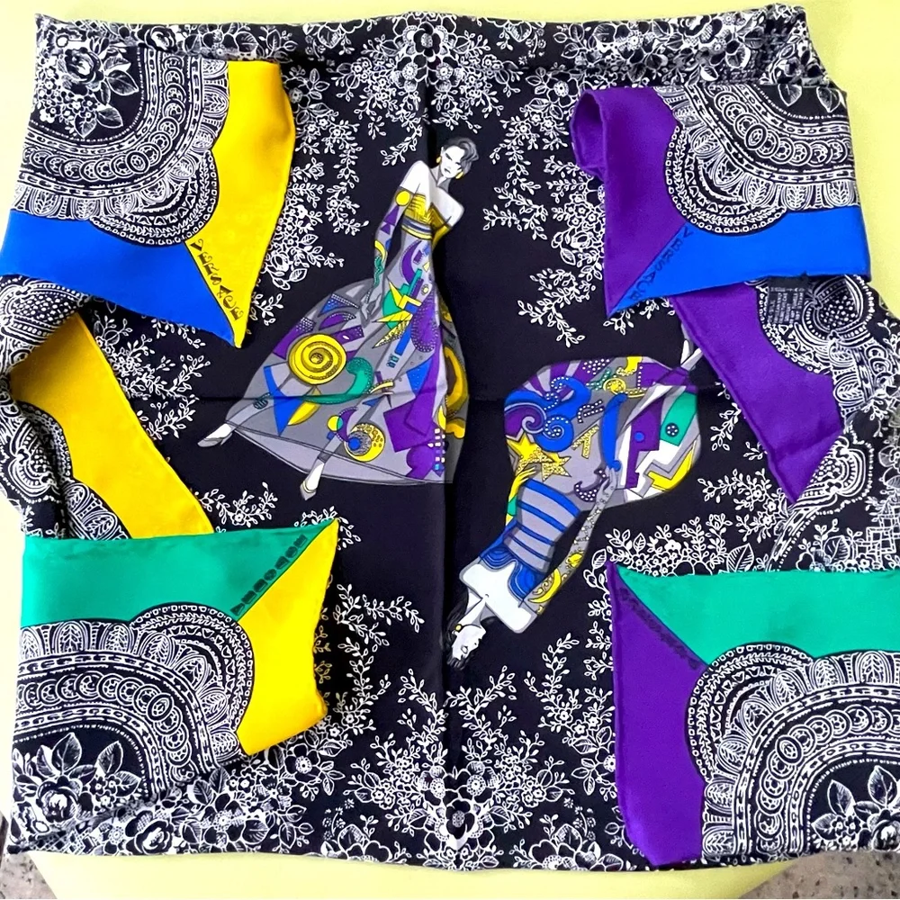 New vintage multicolored Versace large silk scarf